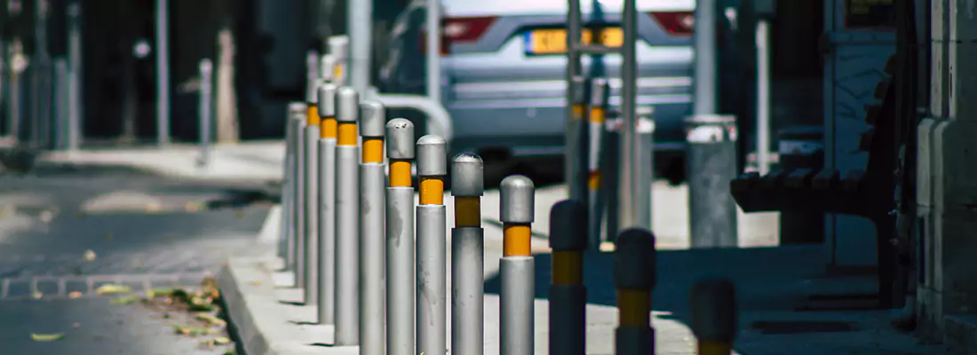 Safe and Convenient Retractable Barrier Column Systems for Properties in North Lauderdale, FL